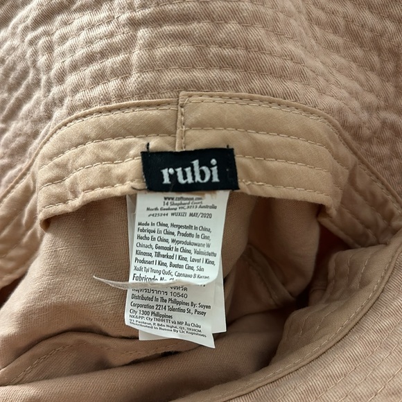 Nude Pink Bucket Hat!!! - Picture 2 of 4